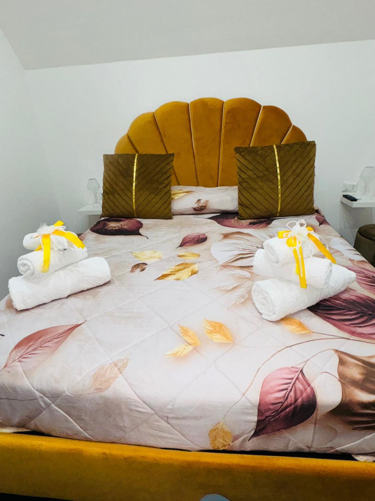 Alex Mary Home Nápoly Kültér fotó